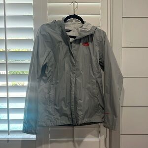 The North Face wind breaker/rain jacket size M